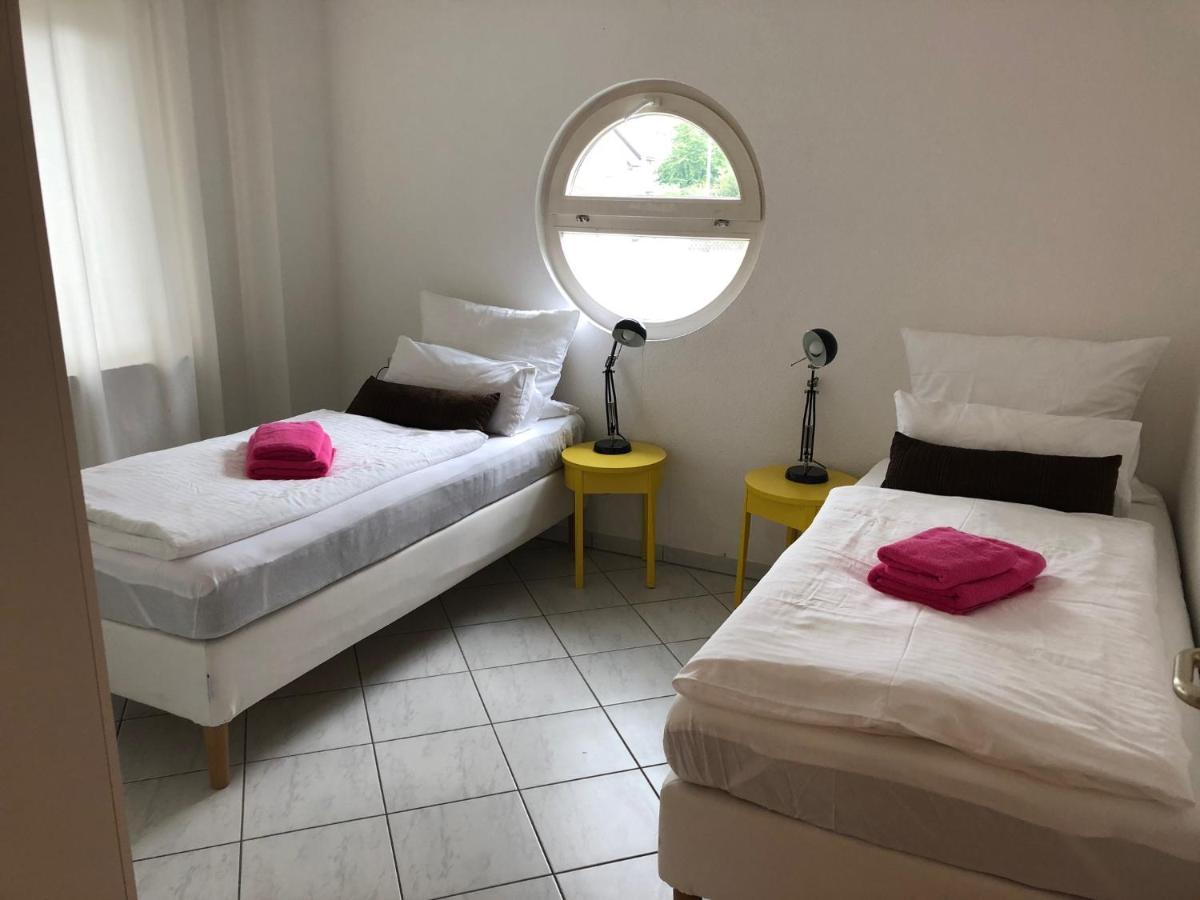 Gemuetliche Wohnung Mit Sonniger Terrasse Bietigheim-Bissingen Eksteriør bilde